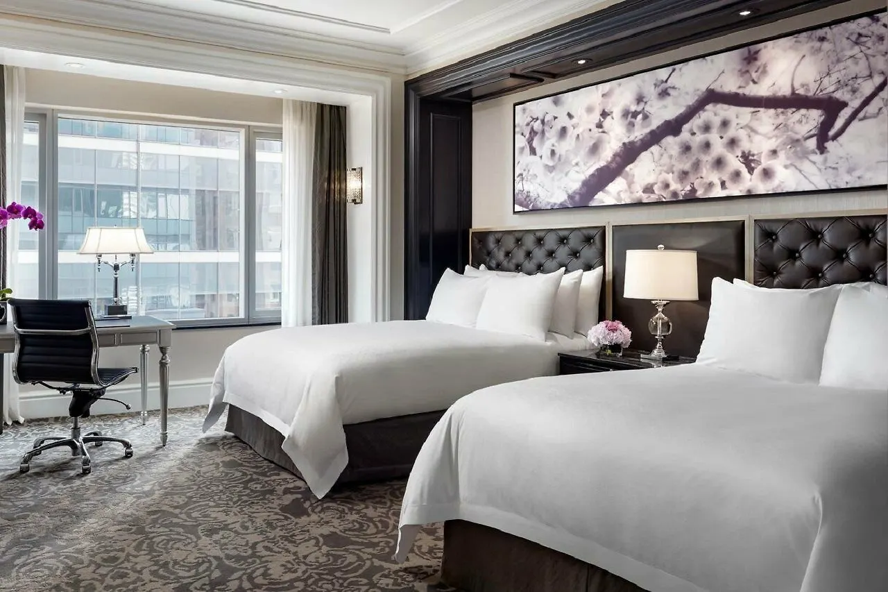 Hotel The St. Regis Toronto 5*,
