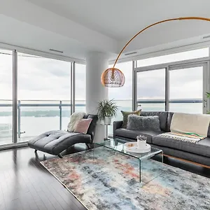 Apartment Cloud 9 In Downtown