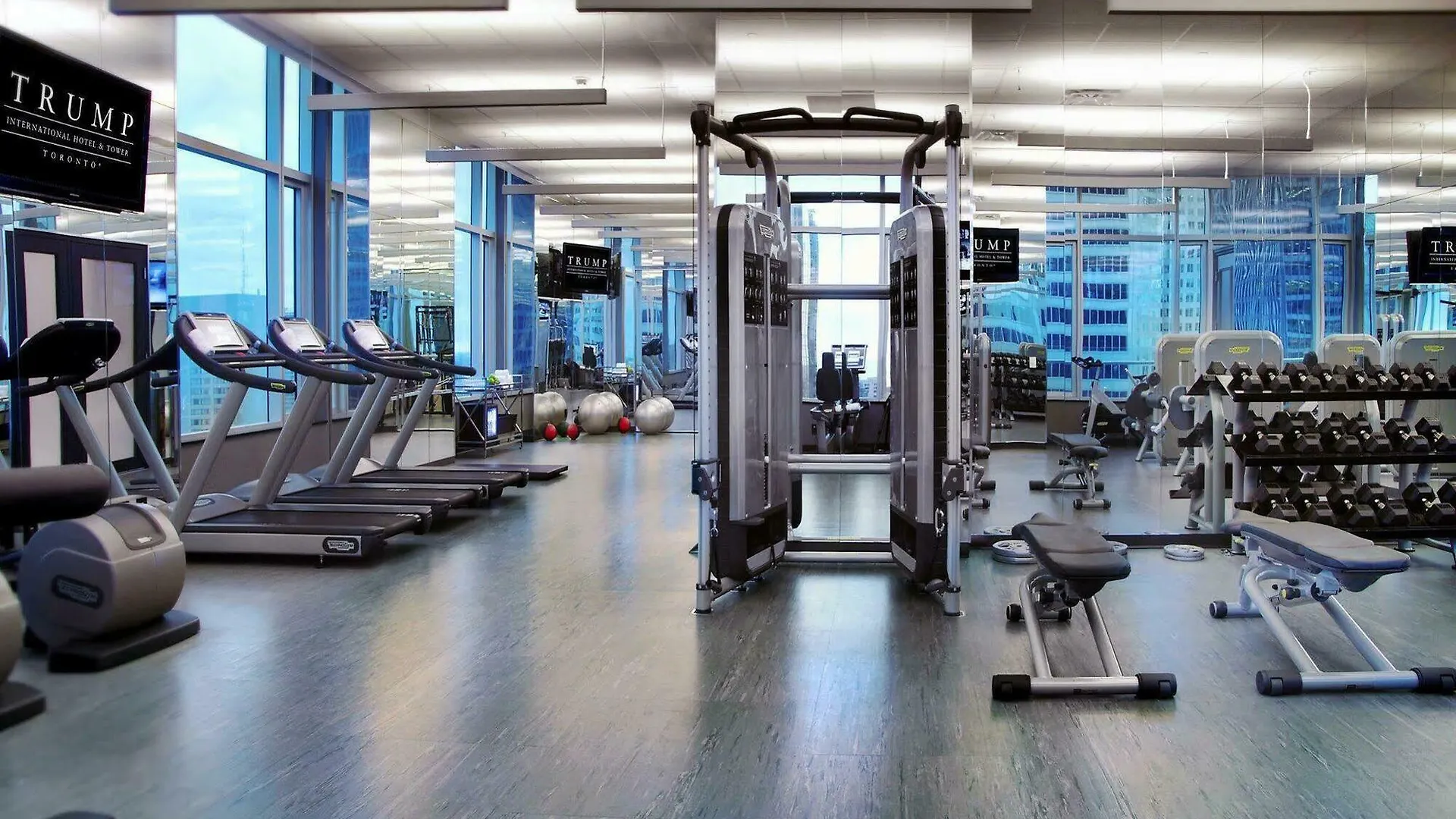 The St. Regis Toronto Hotel
